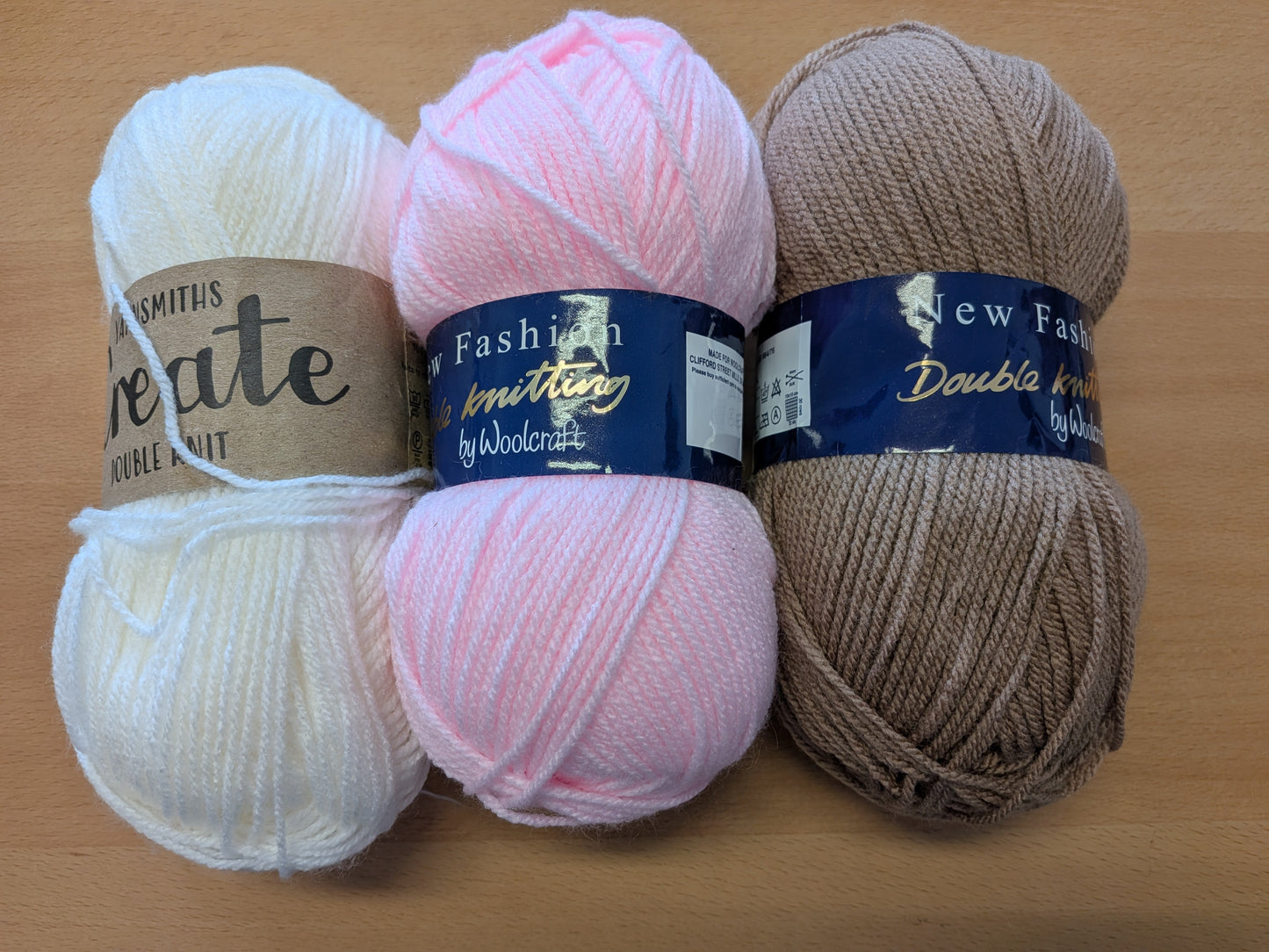 Second Hand 100% Acrylic Yarn