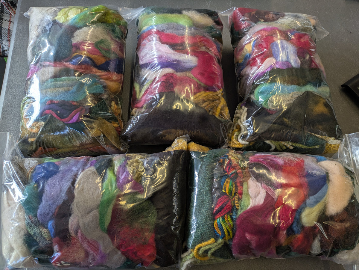 Medium studio scrap bag minimum 300g