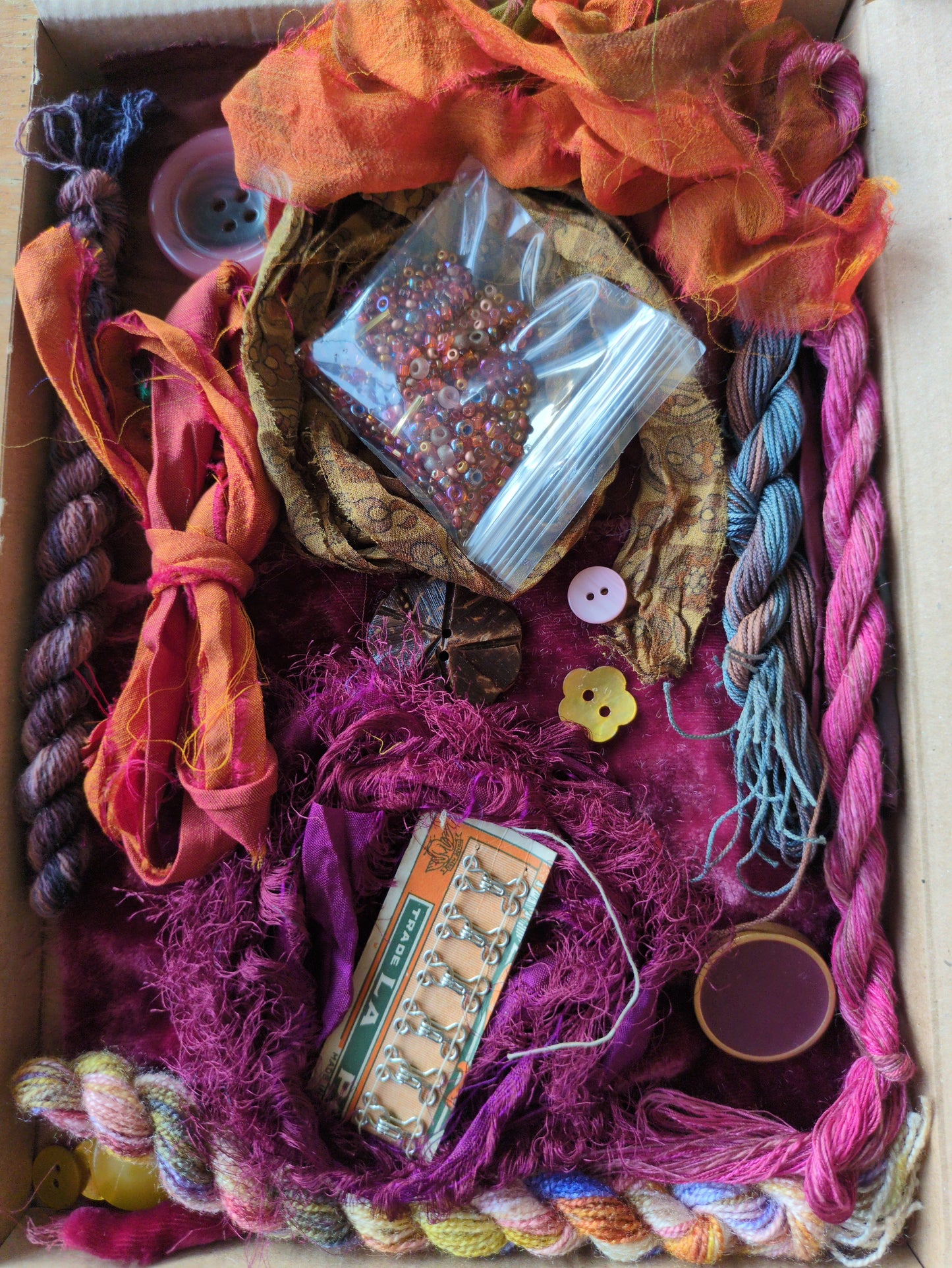 creativity silk luxury box , experiment silkCB15