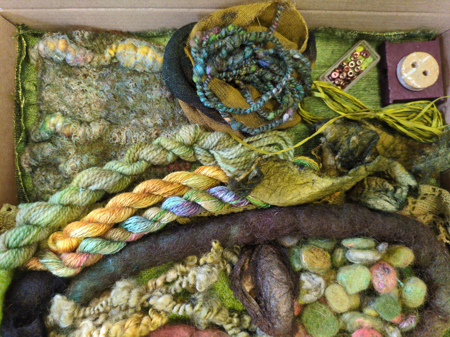 Kelp Creativity mixed media textiles Box- kelpCB03