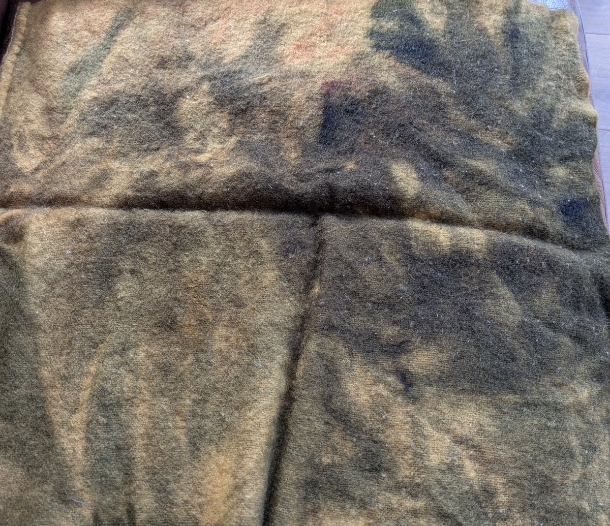Hand Dyed wool vintage blanket med weight- creative textiles -blanket3