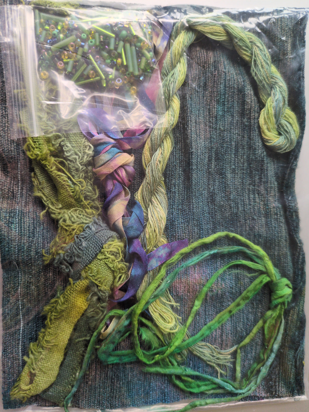 Mini creativity stitch packs , mix to experiment with CPY32