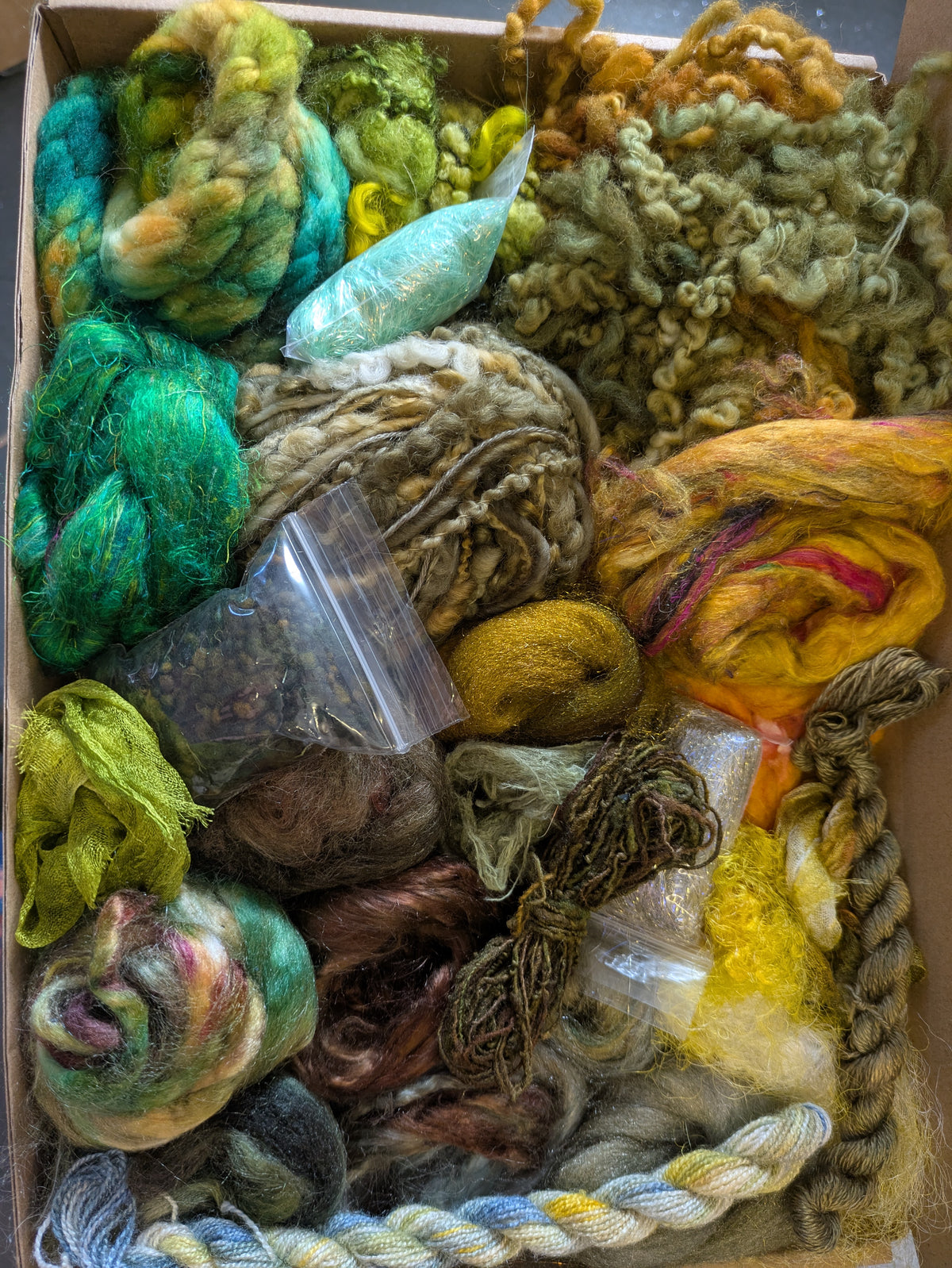 Hand dyed speciality lux texture box - approx 160g - box02