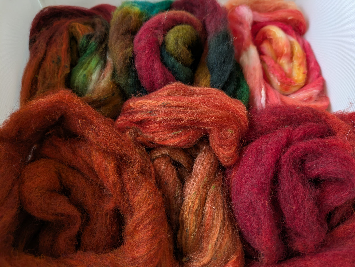 100g Hand dyed wool blends HDWB04