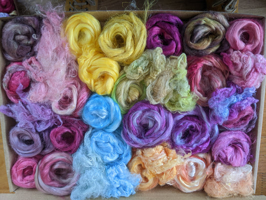 Hand dyed speciality fibre box -  approx 120g fibres - set06