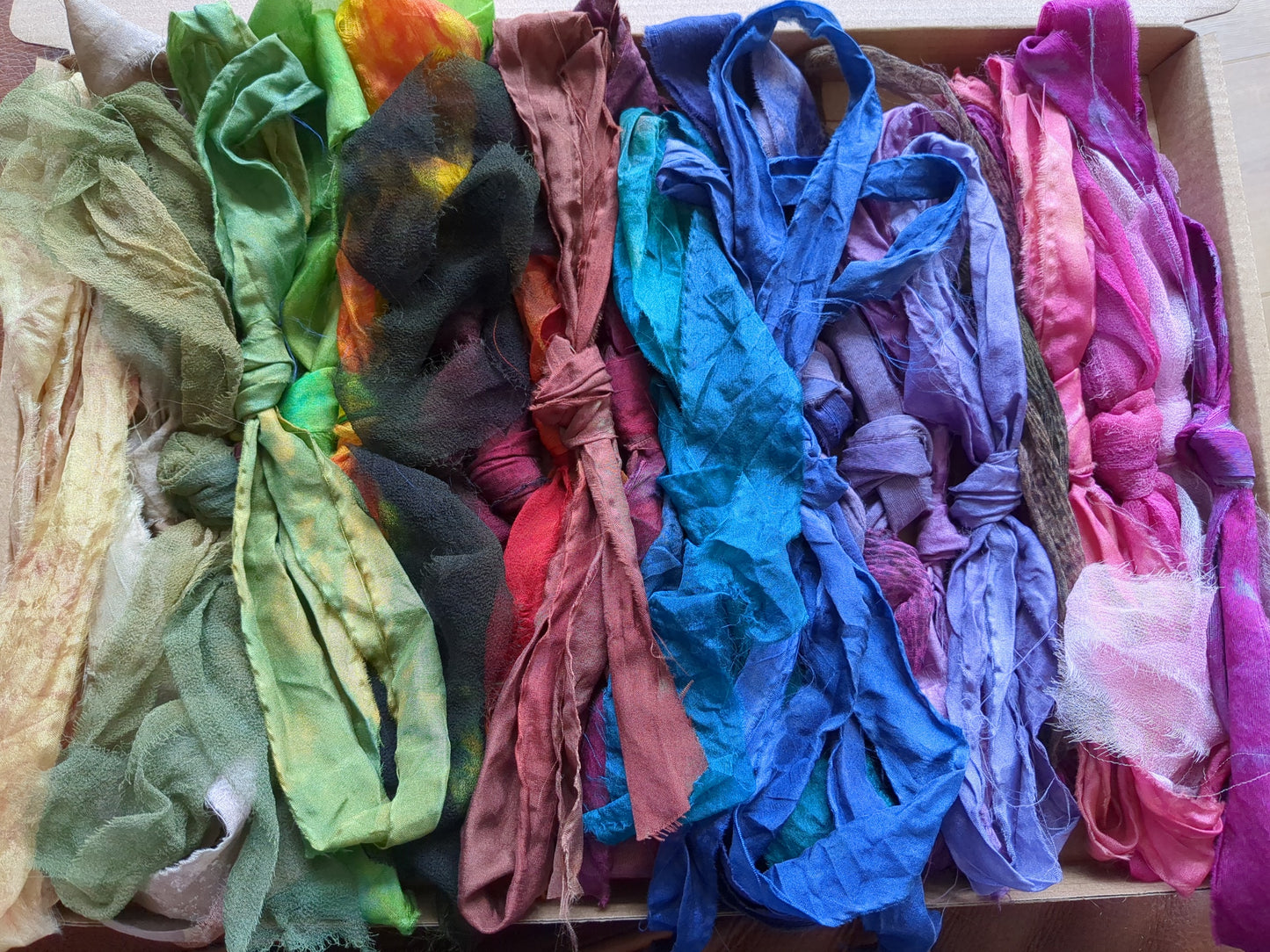 25 assorted hand dyed silk ribbons ass width- SRbox03