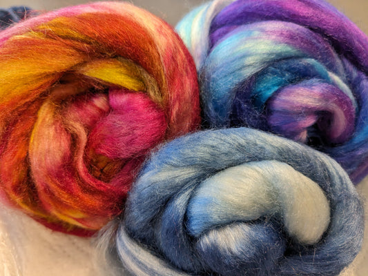 Approx 33g hand dyed silk tussah fibre-TS03