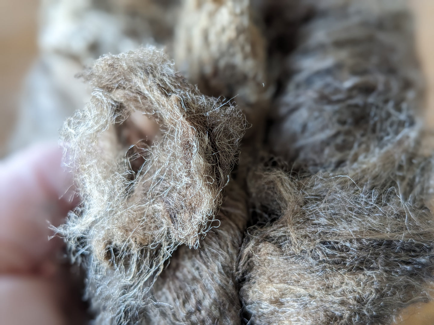 25g natural raw tussah silk fibres  -  tussah silk very raw fibre