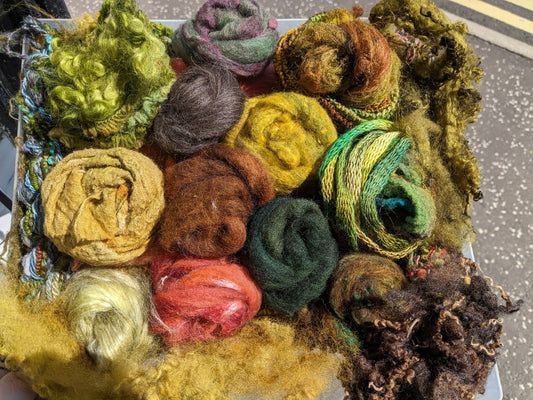 2d luxury needle-felt pack - Forest & Fauna 325g NF22