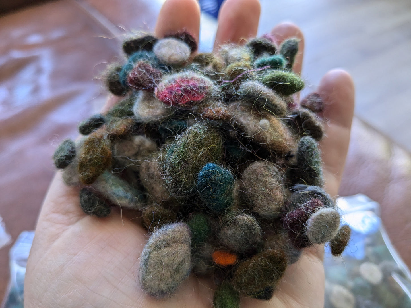 25g pebbles - mix of hand-dyed and natural fibres made into little pebbles - pebs11