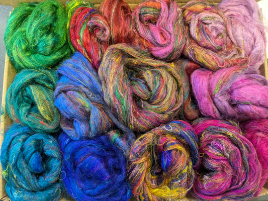 60g recycled sari silk fibre box 04