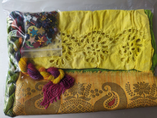 Mini creativity stitch packs , mix to experiment with CPY39