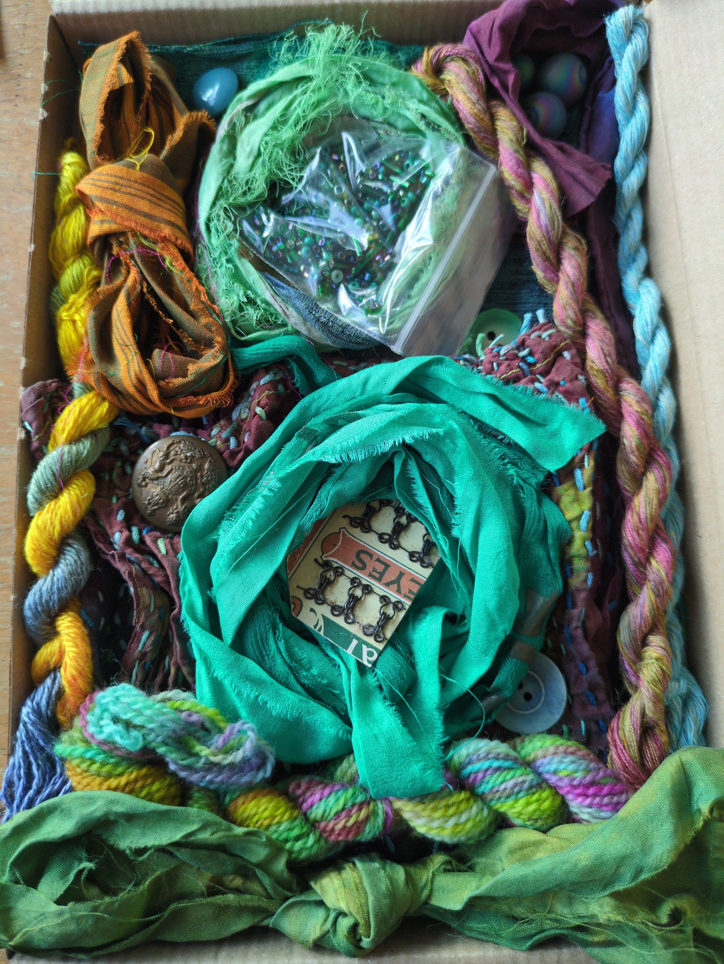 creativity silk luxury box ,  experiment silkCB14