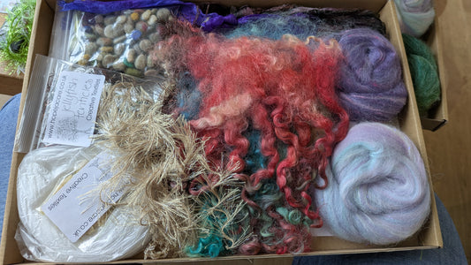 Nuno felt jelly fish kit makes 2 jellyfish J07