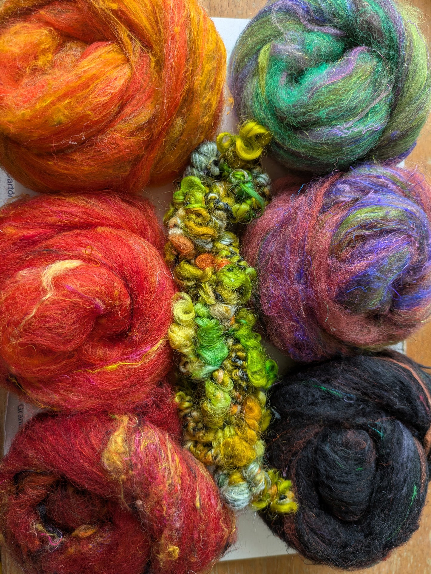 70g luxury needle felt party pumpkin pack with added hand spun tendrils pumpkin6
