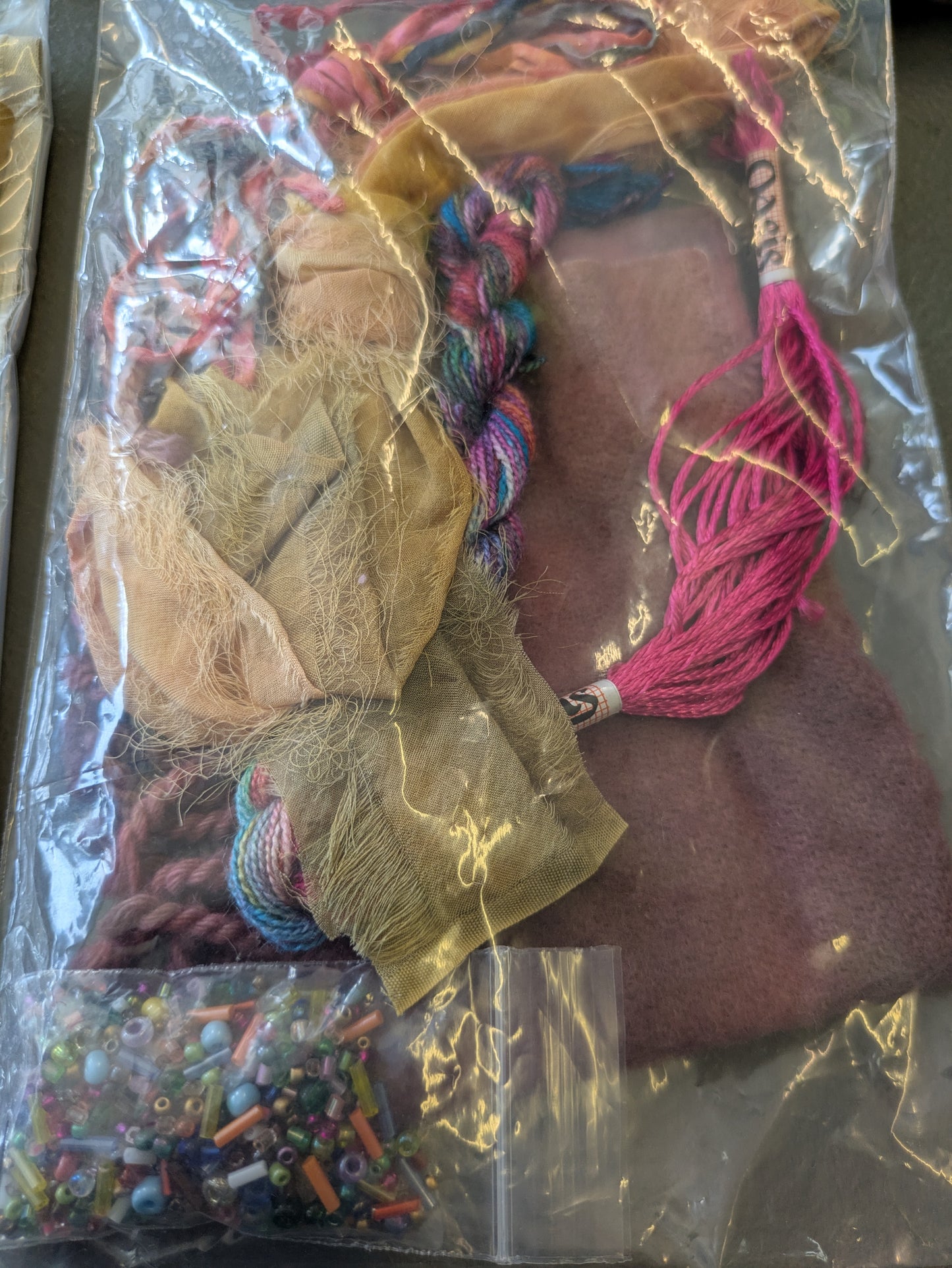 Mini creativity stitch packs , mix to experiment MCS67