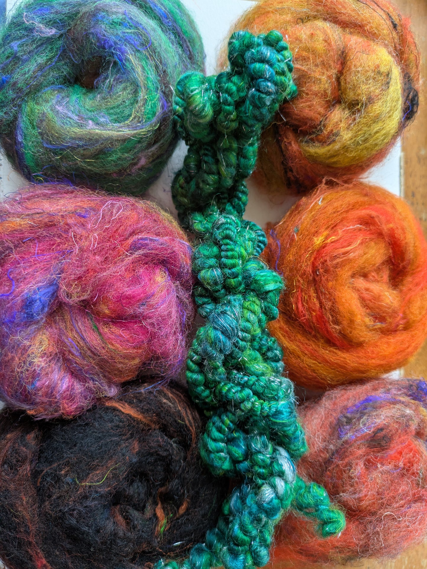 70g luxury needle felt party pumpkin pack with added hand spun tendrils pumpkin5