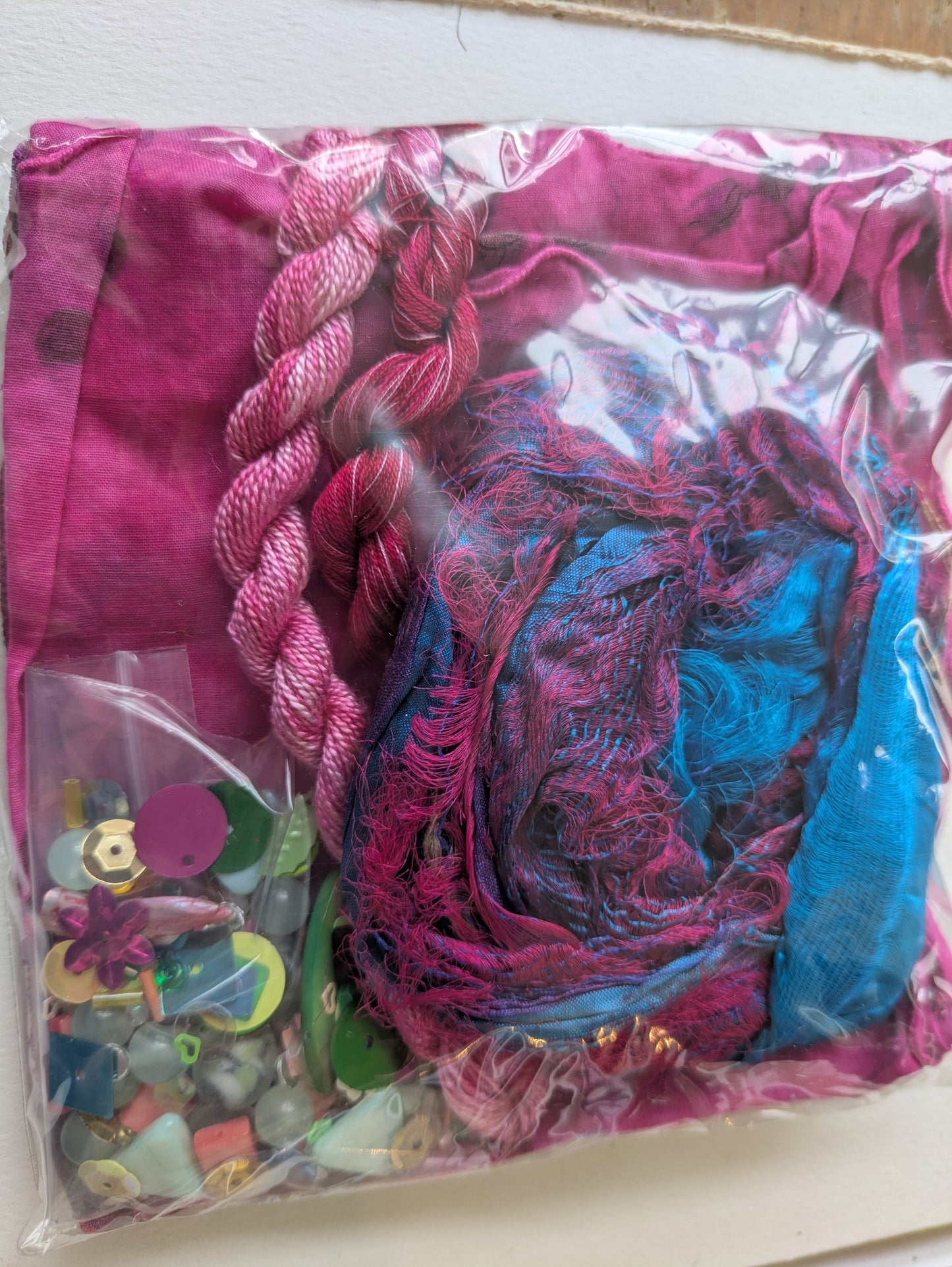 Mini creativity stitch packs , mix to experiment with CPY04
