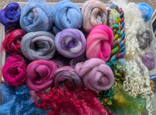 140g luxury wet felt pack with added texture WF06