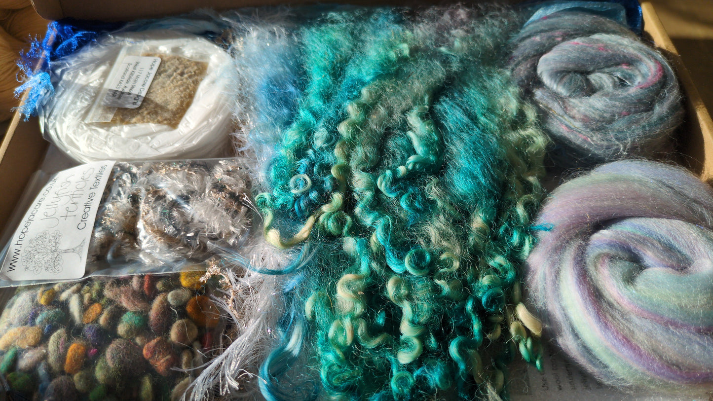 Nuno felt jelly fish kit makes 2 jellyfish J18