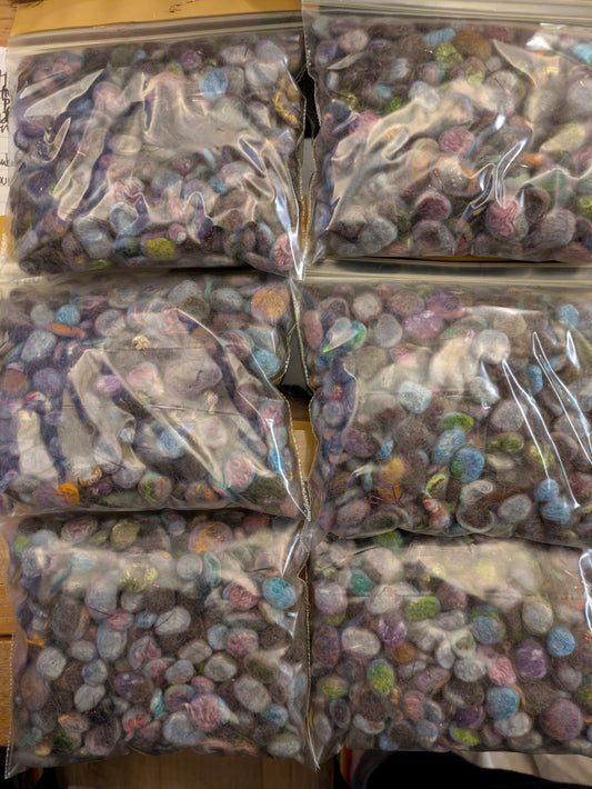 25g pebbles - mix of hand-dyed and sparkly fibres made into little pebbles - pebs26