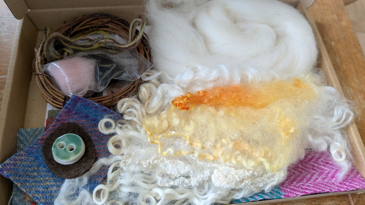 Mini needle felt sheep wreath kit shwr01