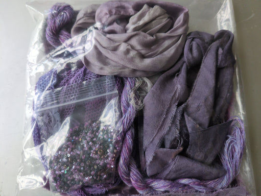 Mini creativity stitch packs , mix to experiment with CPY36