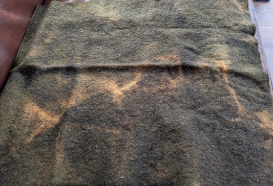 Hand Dyed wool vintage blanket med weight- creative textiles -blanket4