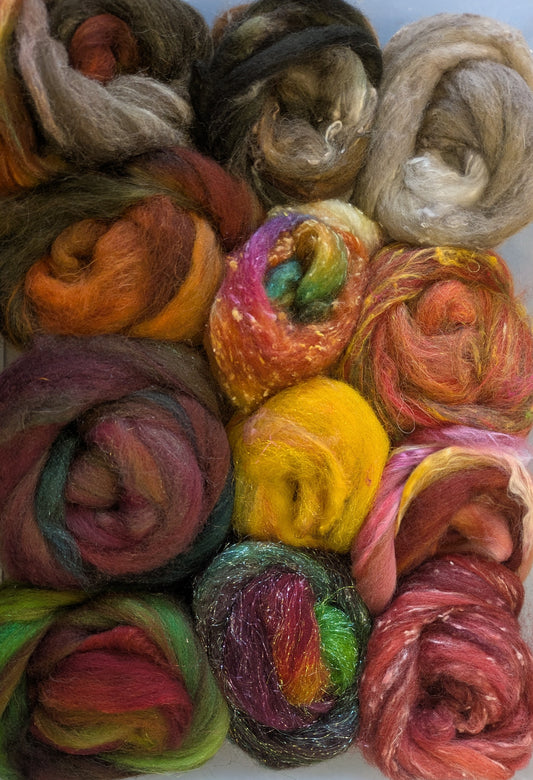 105g Hand dyed wool blends HDWB08