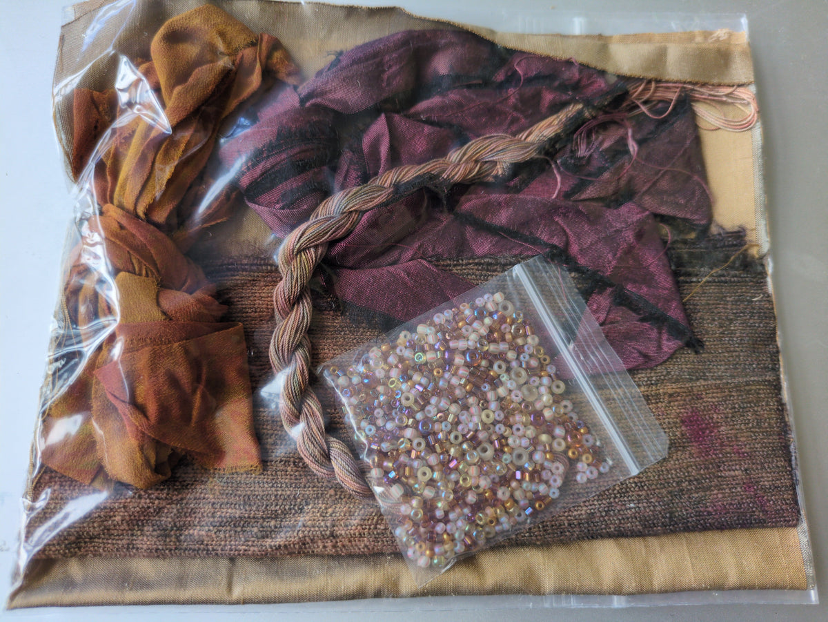 Mini creativity stitch packs , mix to experiment with CPY37