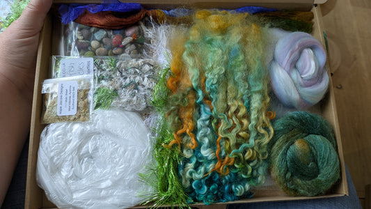 Nuno felt jelly fish kit makes 2 jellyfish J06
