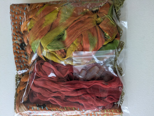Mini creativity stitch packs , mix to experiment with CPY01
