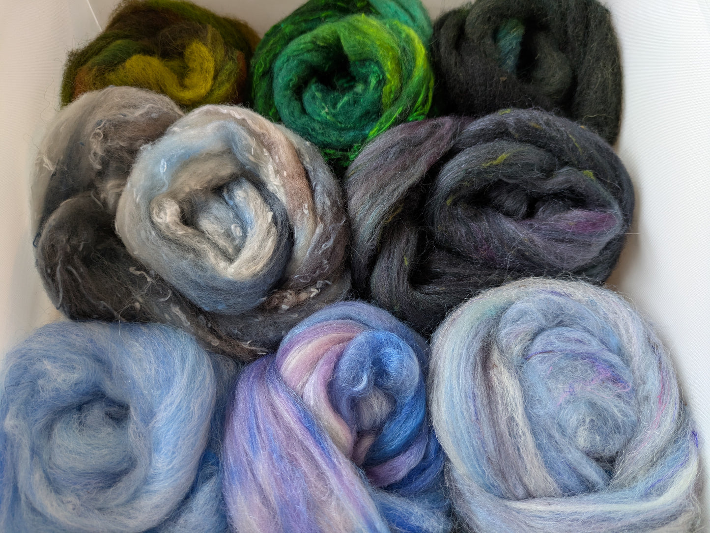 100g Hand dyed wool blends HDWB06