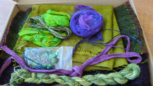 Thistles creativity packs , stitch experiment THCP06